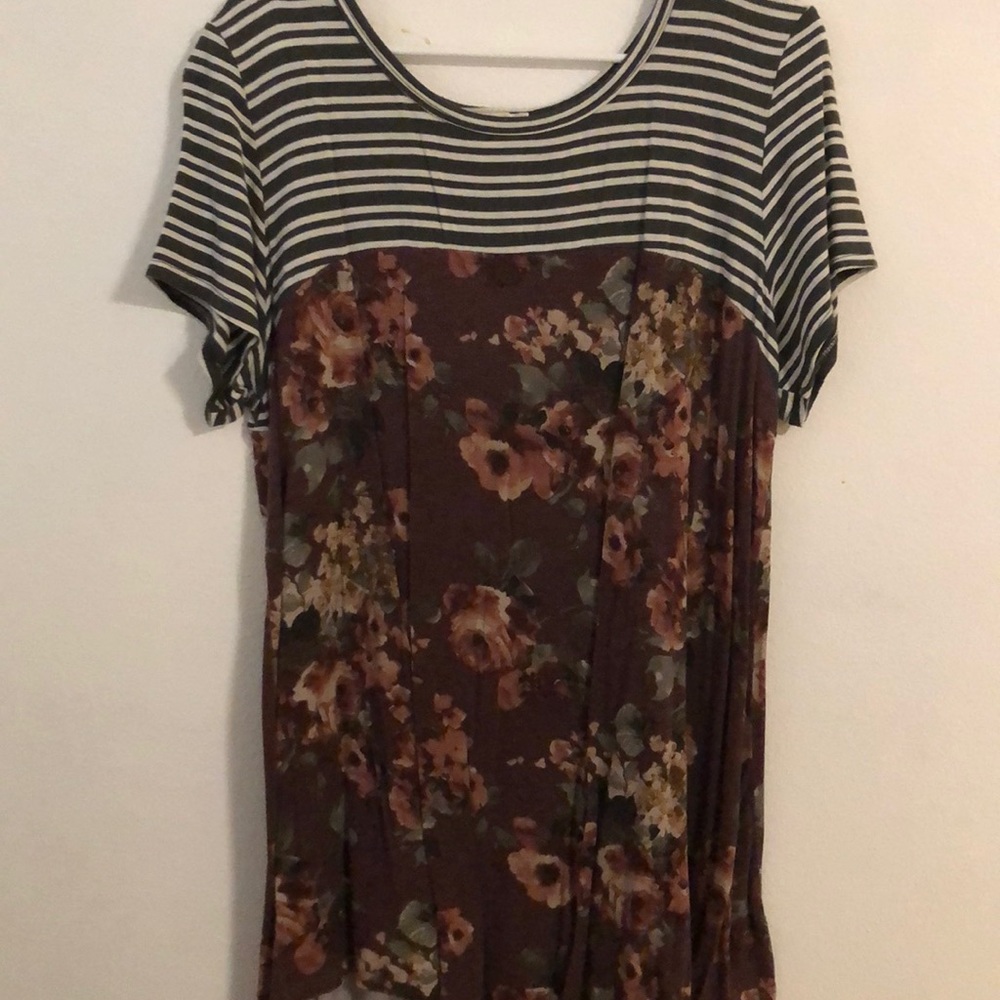 Zig Zag Stripe brand top